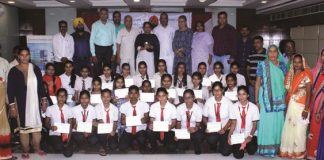 पंजाबी समाज सभा ने ‘बेटी पढ़ाओ अभियान’ के तहत ने छात्राओं को किया सम्मानित