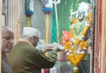 चैत्र नवरात्र के पहले दिन मां कालिका मन्दिर में हुई भव्य पूजा अर्चना