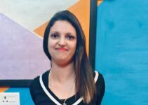 “योग से बदलें जीवन की दिशा: डॉ. दीपिका विकास जोशी