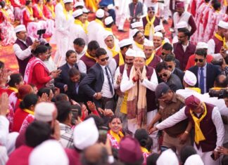 काली कुमाऊँ होली रंग महोत्सव में मुख्यमंत्री पुष्कर सिंह धामी ने सहभागिता कर उपस्थित जनसमूह को होली की हार्दिक शुभकामनाएं दीं