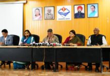 पंजीकरण के समय दर्ज किया गया परिवार के मुखिया का नाम बाद में बदला नहीं जा सकेगा। भाषा का चयन भी अत्यन्त सावधानी से करना होगा,