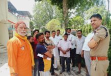 झबरेड़ा में चोरी की घटनाओं से किसानों में आक्रोश, भारतीय किसान संघ का थाने में हंगामा