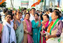 पश्चिम बंगाल,आसाम व पांडिचेरी में भाजपा की जीत पर रुड़की में कार्यकर्ताओं ने जोरदार ढंग से मनाया जश्न