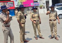 भीषण गर्मी में भी कर्तव्यपथ पर डटे जवानो के साथ ग्राउंड जीरो पर उतरी कप्तान श्वेता