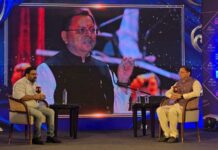 मुख्यमंत्री ने कहा कि प्रधानमंत्री नरेंद्र मोदी के दूरदर्शी नेतृत्व में उत्तराखण्ड में सड़क संपर्क व्यवस्था का अभूतपूर्व विस्तार हुआ है