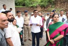 मुख्य सचिव द्वारा जनपद टिहरी गढ़वाल के विकासखंड चम्बा अंतर्गत विभिन्न आजीविका एवं स्वरोजगार संवर्धन से जुड़ी गतिविधियों का स्थलीय निरीक्षण किया गया