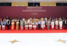 मुख्यमंत्री पुष्कर सिंह धामी ने प्रधानमंत्री नरेंद्र मोदी की अध्यक्षता में नई दिल्ली में आयोजित नीति आयोग की बैठक में राज्य के विकास का रोड मैप प्रस्तुत किया