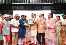 मुख्यमंत्री ने विभिन्न योजनाओं के तहत माह मई की पेंशन वन क्लिक के माध्यम से लाभार्थियों के खाते में हस्तांतरित की। 09 लाख 74 हजार 338 लाभार्थियों के खाते में कुल 176 करोड़ 59 लाख 24 हजार की धनराशि का हस्तांतरण किया गया।