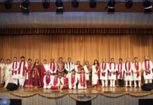 गुरु पूर्णिमा के उपलक्ष्य में लेखक गाँव में गूंजी शास्त्रीय संगीत की स्वर लहरियाँ