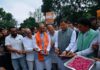 मुख्यमंत्री पुष्कर सिंह धामी ने आज राष्ट्रीय राजमार्ग संख्या-121 (नया राष्ट्रीय राजमार्ग-309) पर धनगढ़ी नाले के ऊपर ₹29.65 करोड़ की लागत से निर्मित 220.90 मीटर लंबे प्री-स्ट्रेस्ड गर्डर सेतु का लोकार्पण कर इसे जनता को समर्पित किया