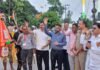 शिवभक्तों पर पुष्पवर्षा कर मुस्लिम समुदाय के लोगों ने किया अभिनंदन,ज्वाईंट मजिस्ट्रेट व एसपी देहात रहे मौजूद