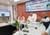 आपदा प्रबंधन एवं पुनर्वास मंत्री मदन कौशिक ने आज राज्य आपातकालीन परिचालन केंद्र (SEOC) पहुंचकर उत्तराखण्ड में स्थित ग्लेशियर झीलों की स्थिति तथा संभावित जोखिम की विस्तृत जानकारी ली