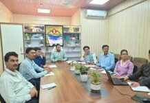 मुख्यमंत्री पुष्कर सिंह धामी के दिशा-निर्देशों के क्रम में प्रधानमंत्री आवास योजना (शहरी) के तहत राज्य में निर्माणाधीन आवासीय परियोजनाओं की प्रगति की विस्तृत समीक्षा