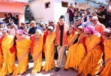 श्री बदरीनाथ धाम के टूरिस्ट अराइवल प्लाजा में भारतीय सेना एवं जिला प्रशासन चमोली के संयुक्त तत्वावधान में ऑपरेशन सद्भावना के तहत आयोजित दो दिवसीय ‘देवभूमि कल्चरल फेस्टिवल-2026’ का आज समापन हुआ