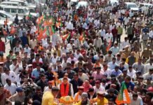 सीएम धामी ने सेवा संकल्प सभा में गिनाईं सरकार की उपलब्धियां, बोले- उत्तराखंड को अग्रणी राज्यों में शामिल करना लक्ष्य