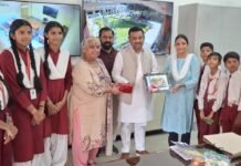 आईआईटी स्थित मूकबधिर विद्यालय का पूर्व मेयर गौरव गोयल ने किया निरीक्षण,निजी तौर पर सहयोग देने की कही बात