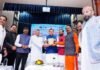 मुख्यमंत्री पुष्कर सिंह धामी ने आज नगर निगम, देहरादून में महर्षि वाल्मीकि प्रकटोत्सव के अवसर पर आयोजित शोभा यात्रा कार्यक्रम में प्रतिभाग किया